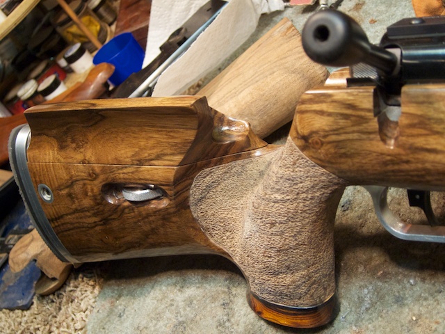 wpid-englishwalnutstockwbarnardactionimg_3401-2012-03-10-21-36.jpg