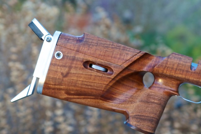 Claro Thumbhole for Barnard Action IMG_1435.CR2